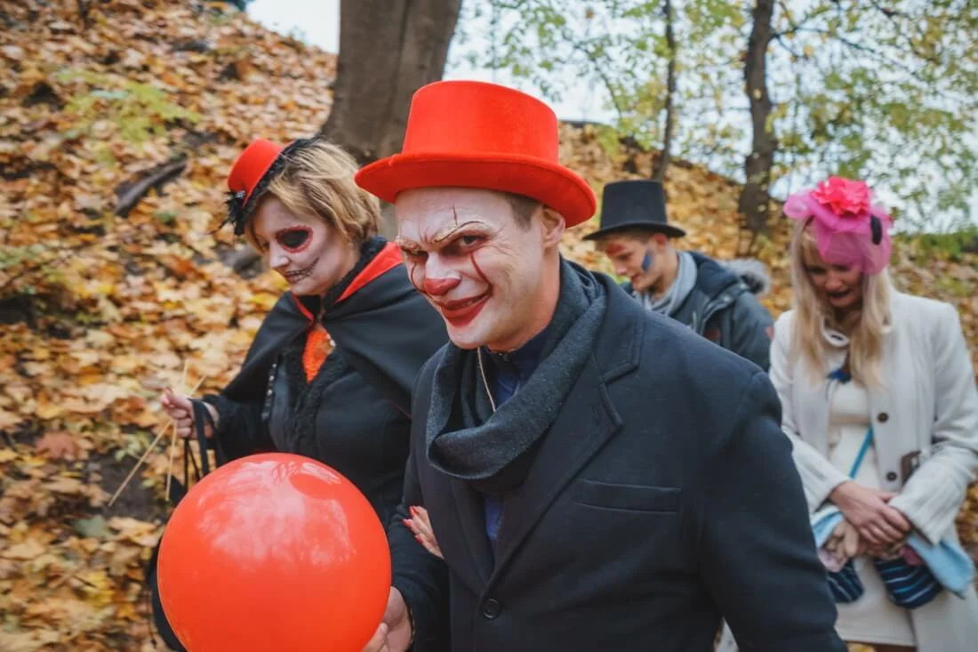 Если хотите острых ощущений, попробуйте квест с мистическим сюжетом.